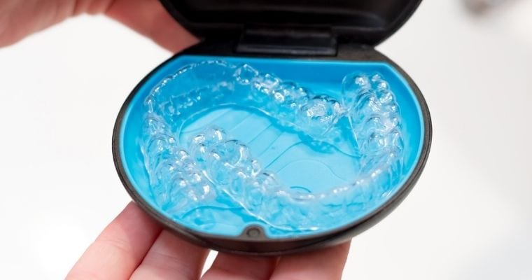 How to Clean Invisalign: The Best Methods